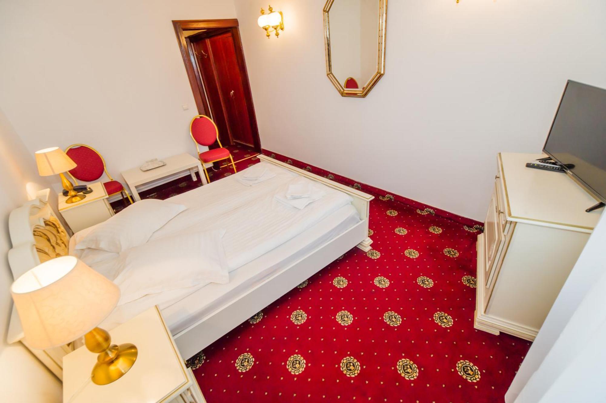 Hotel Cetate Imparatul Romanilor Alba Iulia Room photo